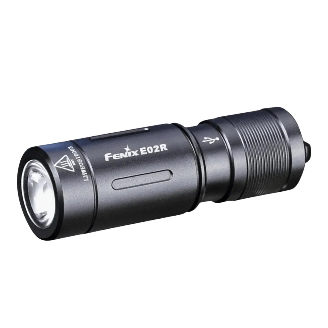 [120070] LINTERNA DE MANO FENIX E02R NEGRO