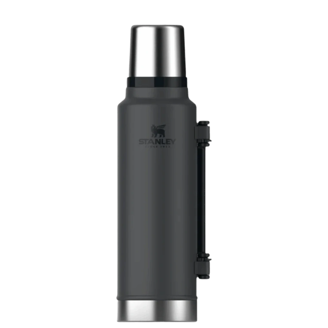 [109193] TERMO STANLEY ACERO INOXIDABLE CLASSIC 1.4 LITROS (Negro)